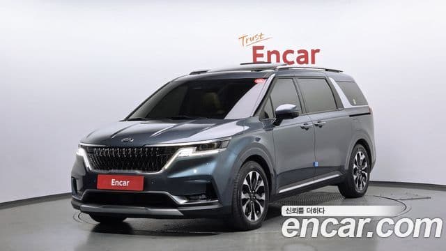 Kia Carnival 4 Gen 9 seater Signature 2021