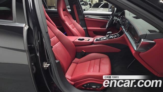 Porsche Panamera 2.9 AWD Platinum Edition 2023 — фото 1