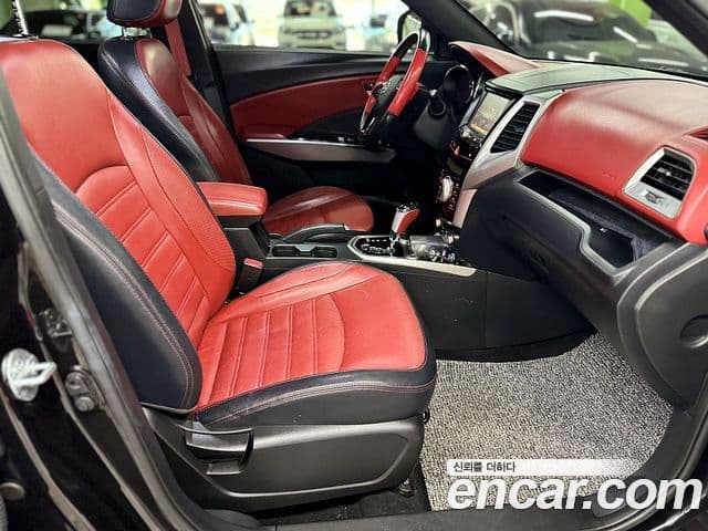 KG Mobility Ssangyong TIBOLI Diesel LX 2 WD 2016 — фото 1