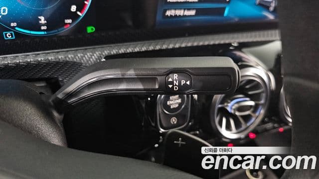 Mercedes-Benz A-Class A250 4 MATIC Sedan 2020 — фото 1