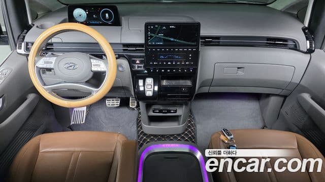 Hyundai Staria Lounge 9 seater Inspiration 2023 — фото 1