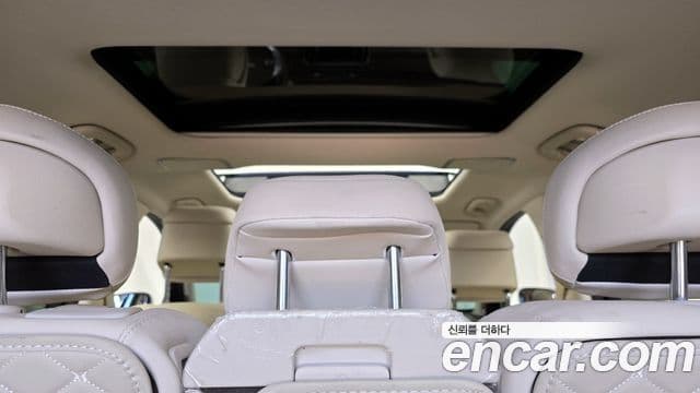 Genesis GV80 2.5 T Gasoline 2 WD 2023 — фото 1