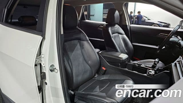 Kia Sportage Diesel 2.0 2 WD Prestige 2022 — фото 1