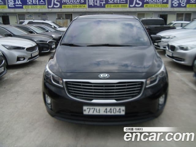 Kia All-New Carnival 11 seater Deluxe 2016
