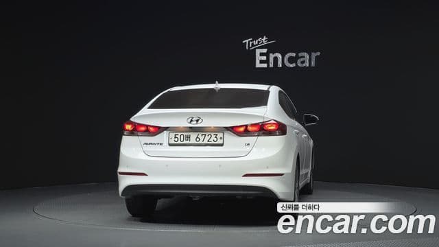 Hyundai AVANTE 1.6 GDI Value Plus 2018 — фото 1