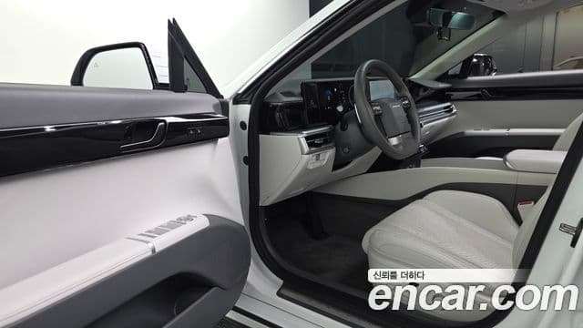 Hyundai Grandeur 2.5 Gasoline 2 WD Exclusive 2023 — фото 1