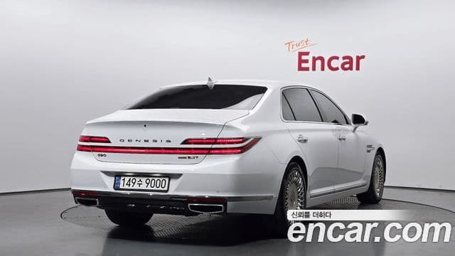 Genesis G90 3.3 T AWD Premium Luxury 2022 — фото 1