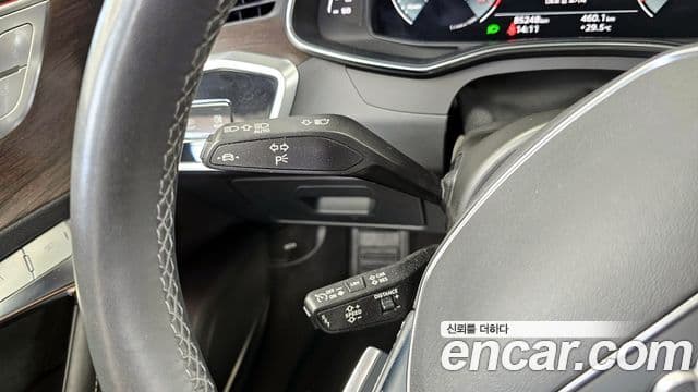 Audi A7 55 TFSI Quattro Premium 2023 — фото 1