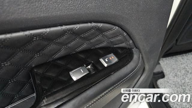 KG Mobility Ssangyong Rexton Diesel 2.2 4 WD Prestige 2023 — фото 1