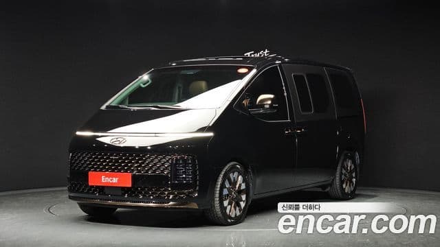 Hyundai Staria 4 WD Lounge 9 seater Inspiration 2023
