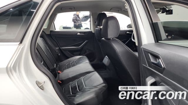 Volkswagen Jetta 1.4 TSI Premium 2020 — фото 1