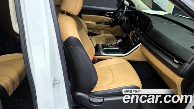 Kia Canival 9 seater Prestige 2021 — фото 1