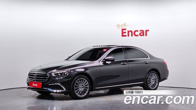 Mercedes-Benz E-Class W213 E250 Exclusive 2021