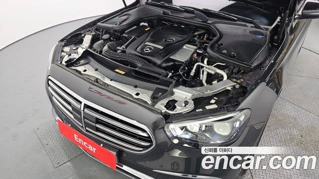 Mercedes-Benz E-Class E250 Exclusive 2021 — фото 1