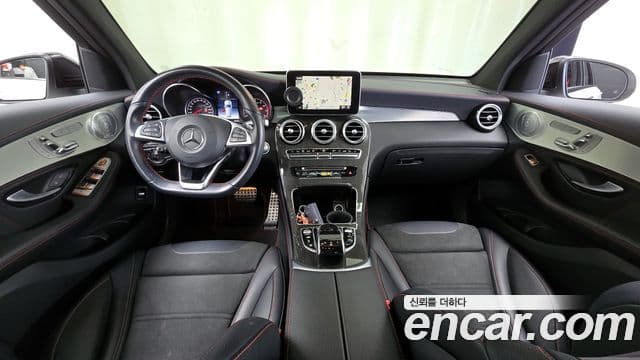Mercedes-Benz GLC-Class AMG GLC43 4 MATIC 2019 — фото 1