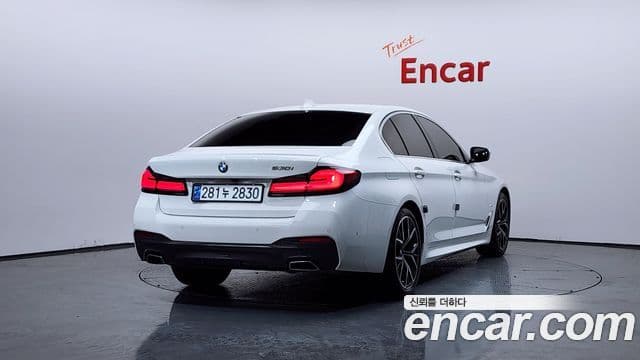 BMW 5-Series 530 i M Sport 2022 — фото 1
