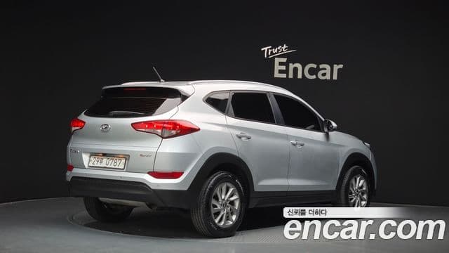 Hyundai Tucson Diesel 1.7 2 WD Modern 2016 — фото 1