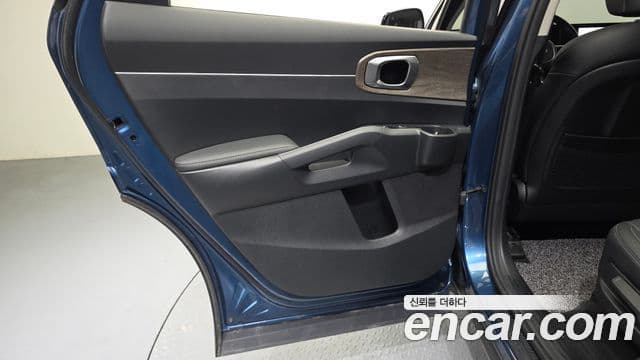 Kia Sorento Diesel 2.2 2 WD Prestige 2022 — фото 1