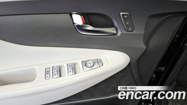 Hyundai Santafe Diesel 2.2 4 WD Calligraphy 2021 — фото 1
