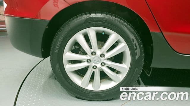 Hyundai Tucson Diesel 2 WD X20 Special Pack 2013 — фото 1