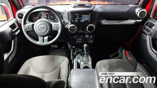 Jeep Wrangler 3.6 Rubicon 4-door 2017 — фото 1