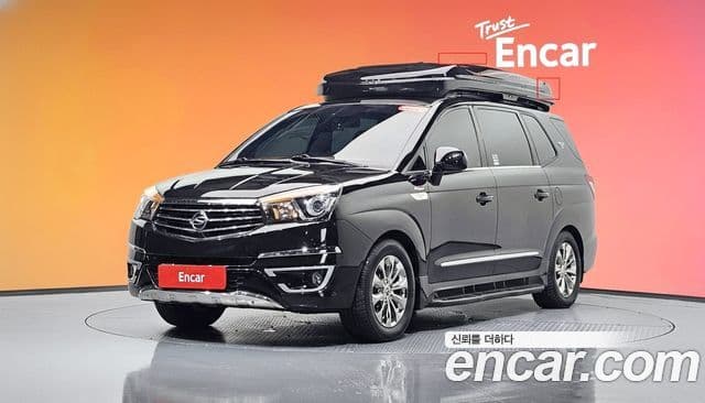 KG Mobility Korando Turismo 4 WD Outdoor Edition 9 seater 2018