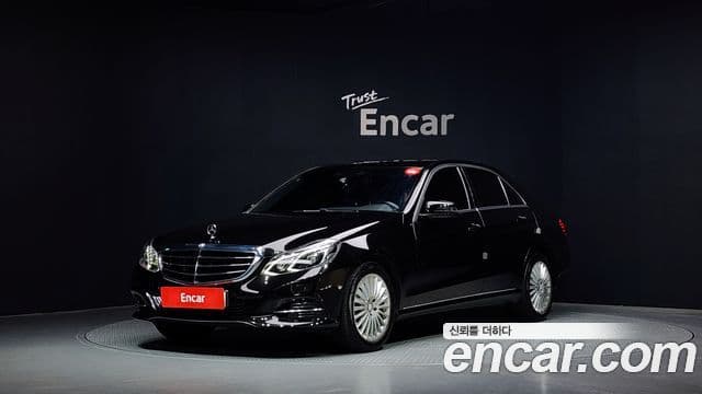 Mercedes-Benz E-Class W212 E300 Elegance 2014