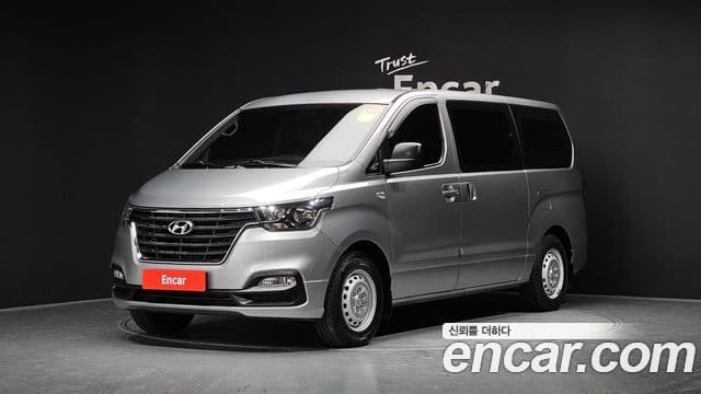 Hyundai New Grand Starex Van 5 seater Style 2019