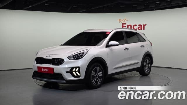 Kia New Niro 1.6 HEV Noblesse 2022