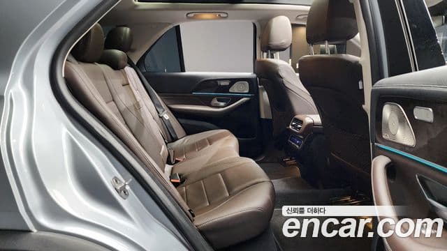 Mercedes-Benz GLE-Class GLE300 d 4 MATIC 2022 — фото 1