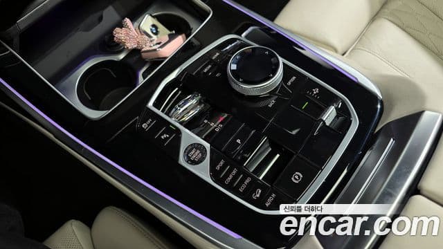 BMW X7 xDrive 40 i M Sport 6 seater 2024 — фото 1