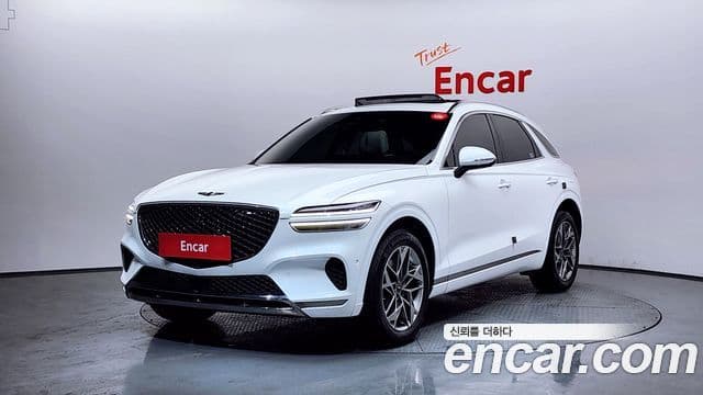 Genesis GV70 2.5 T Gasoline AWD 2021