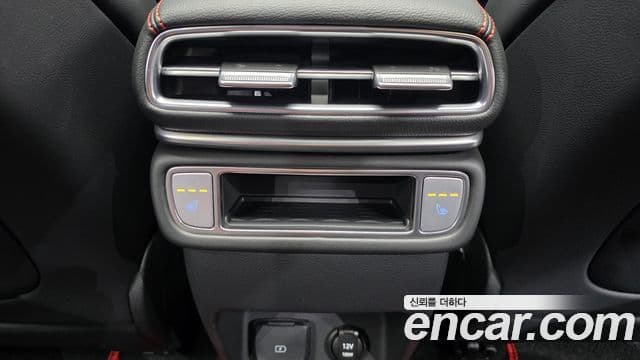 Genesis GV80 2.5 T Gasoline AWD 2024 — фото 1