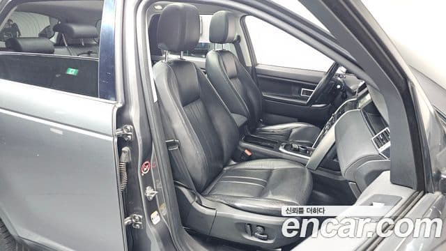 Land Rover Discovery Sport 2.0 TD4 SE (150 HP) 2019 — фото 1