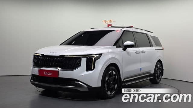 Kia New Carnival 4 Gen HEV 7 seater Signature 2024