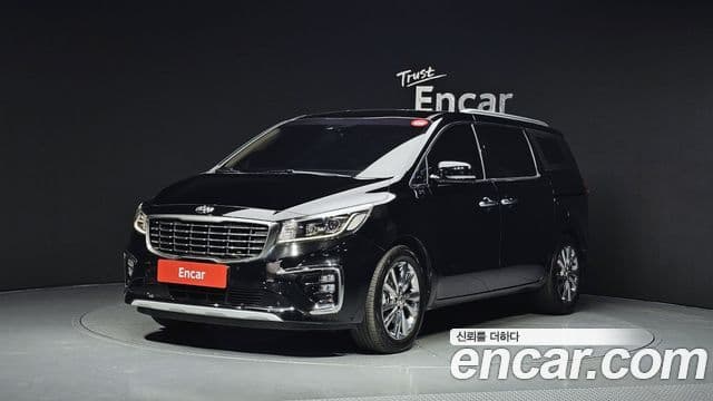 Kia New Carnival 9 seater Prestige 2019