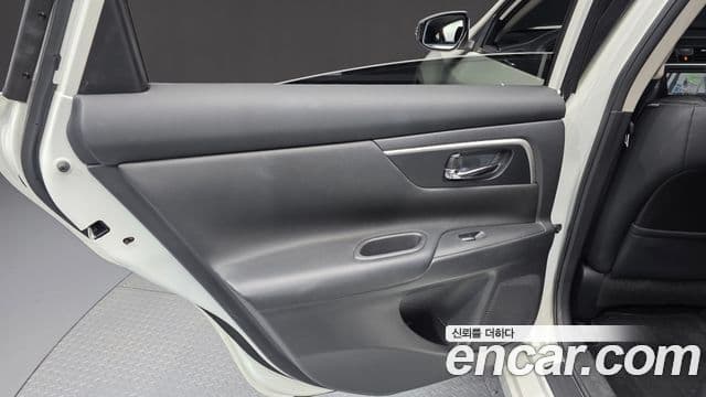 Nissan Altima 2.5 Tech L33 2017 — фото 1