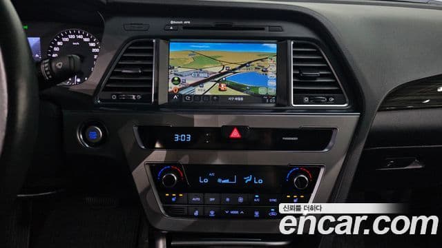 Hyundai Sonata 2.0 Smart 2015 — фото 1