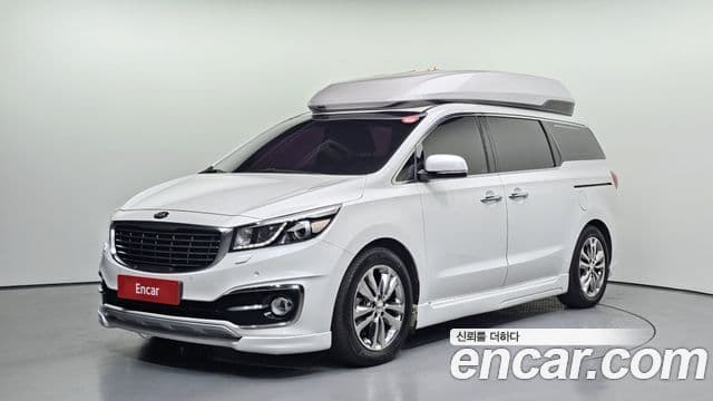 Kia All-New Carnival 9 seater Limousine Prestige 2016