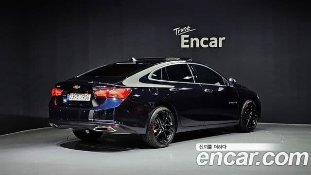 ChevroletGMDaewoo Malibu 2.0 Turbo Premier Special 2021 — фото 1