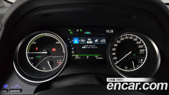 Toyota Camry 2.5 XLE Hybrid 2019 — фото 1