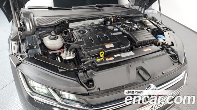 Volkswagen Arteon 2.0 TDI Premium 2019 — фото 1