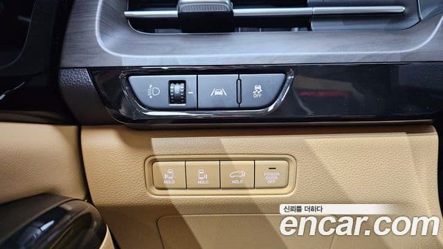 Kia Canival Gasoline 9 seater Noblesse 2022 — фото 1