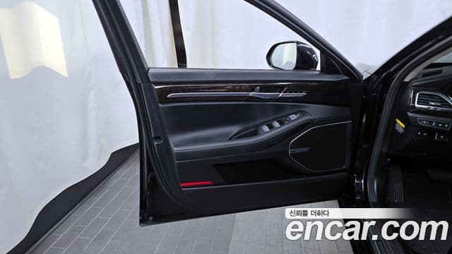 Genesis G90 3.8 AWD Luxury 2021 — фото 1