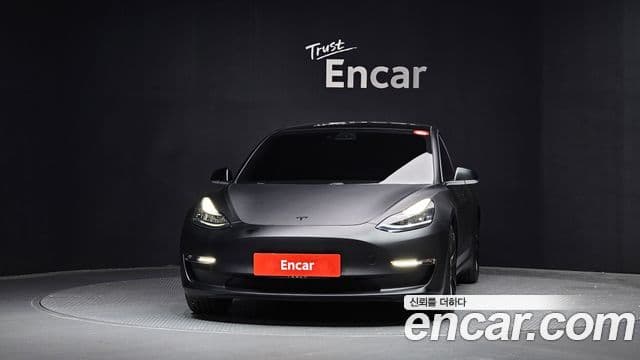 Tesla Model 3 Long Range AWD 2020 — фото 1