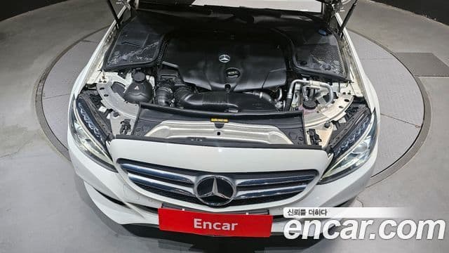 Mercedes-Benz C-Class C220 d Avant-garde 2018 — фото 1