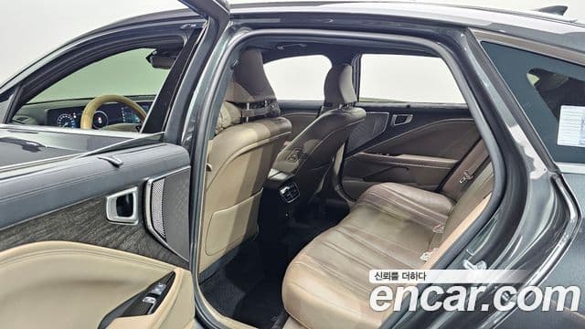Kia K8 2.5 Gasoline 2 WD Noblesse 2022 — фото 1
