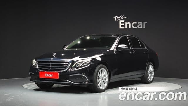 Mercedes-Benz E-Class W213 E300 4 MATIC Exclusive 2019
