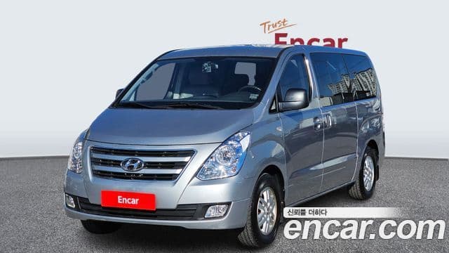 Hyundai Grand Starex 12 seater Wagon Smart 2018