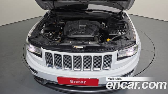 Jeep Cherokee 3.0 Diesel Overland Summit WK2 2016 — фото 1